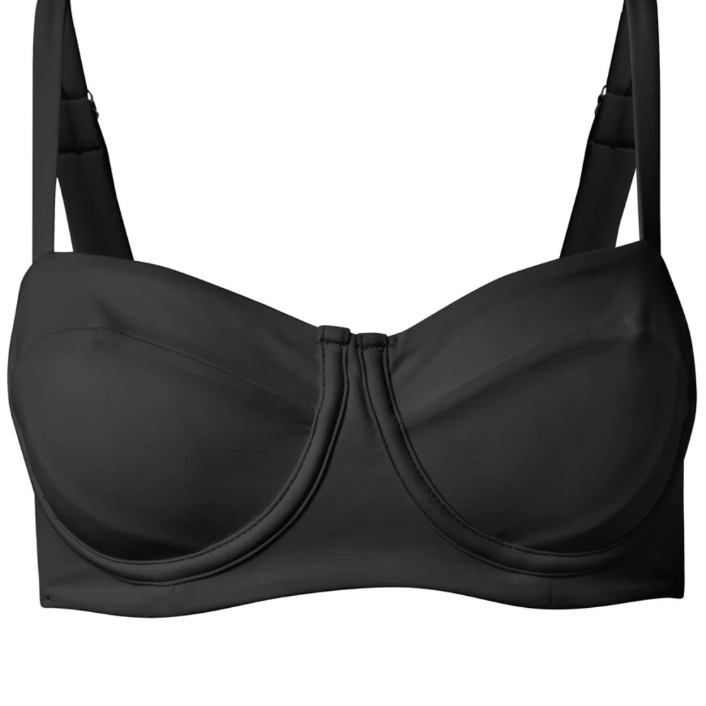 VENUS Black Underwire Bikini top